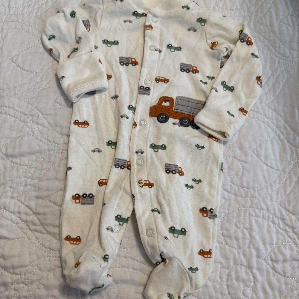 Carter-s White and Cream Sleepsuits